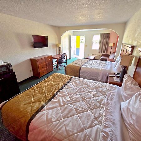 Garden Inn And Suites Near Callaway Gardens Pine Mountain Exteriér fotografie