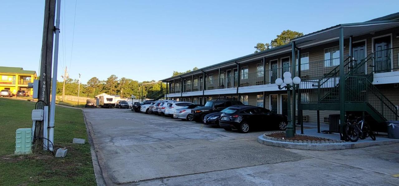 Garden Inn And Suites Near Callaway Gardens Pine Mountain Exteriér fotografie