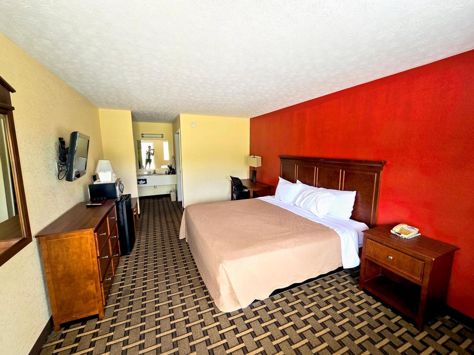 Garden Inn And Suites Near Callaway Gardens Pine Mountain Exteriér fotografie