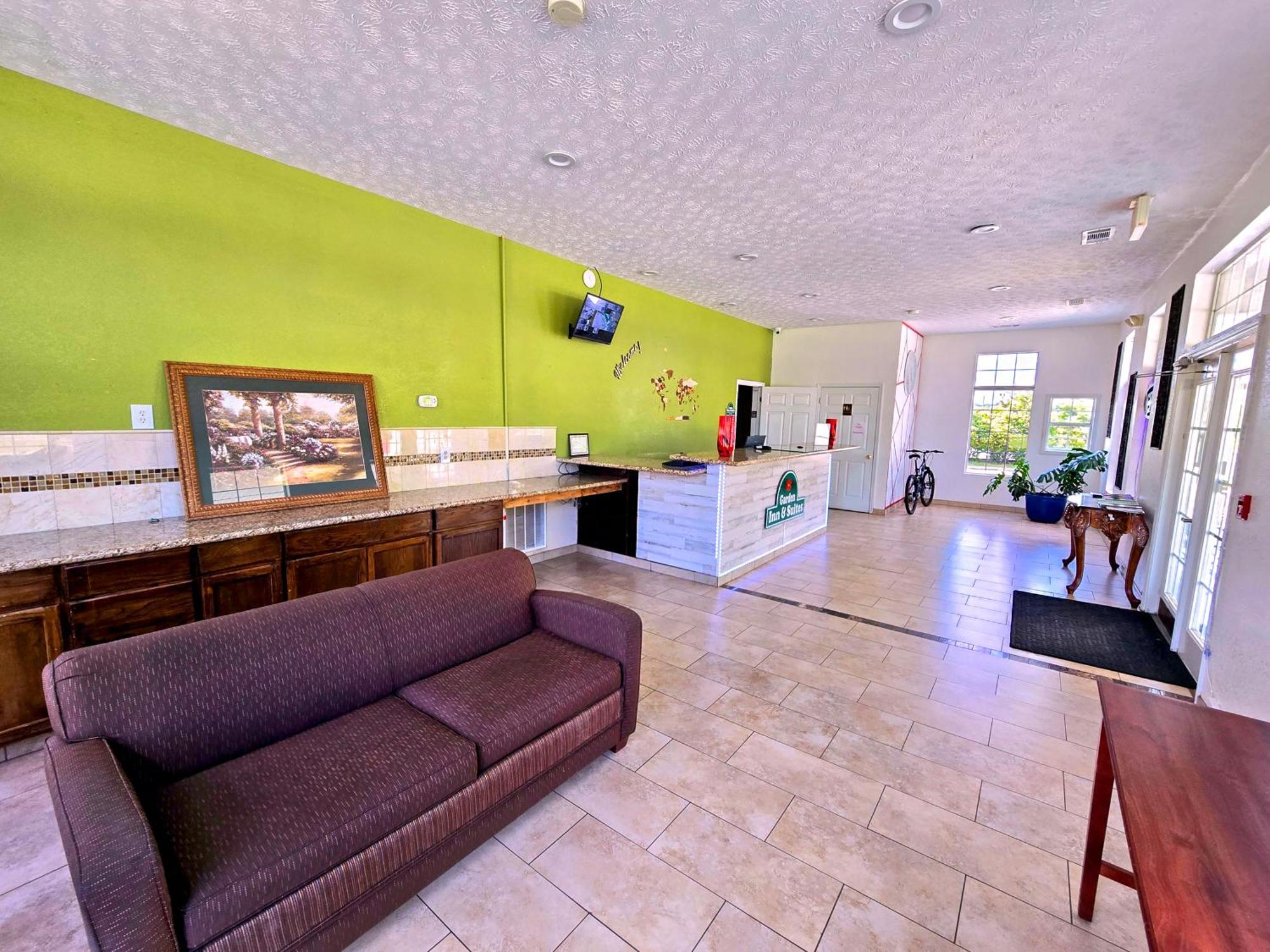 Garden Inn And Suites Near Callaway Gardens Pine Mountain Exteriér fotografie