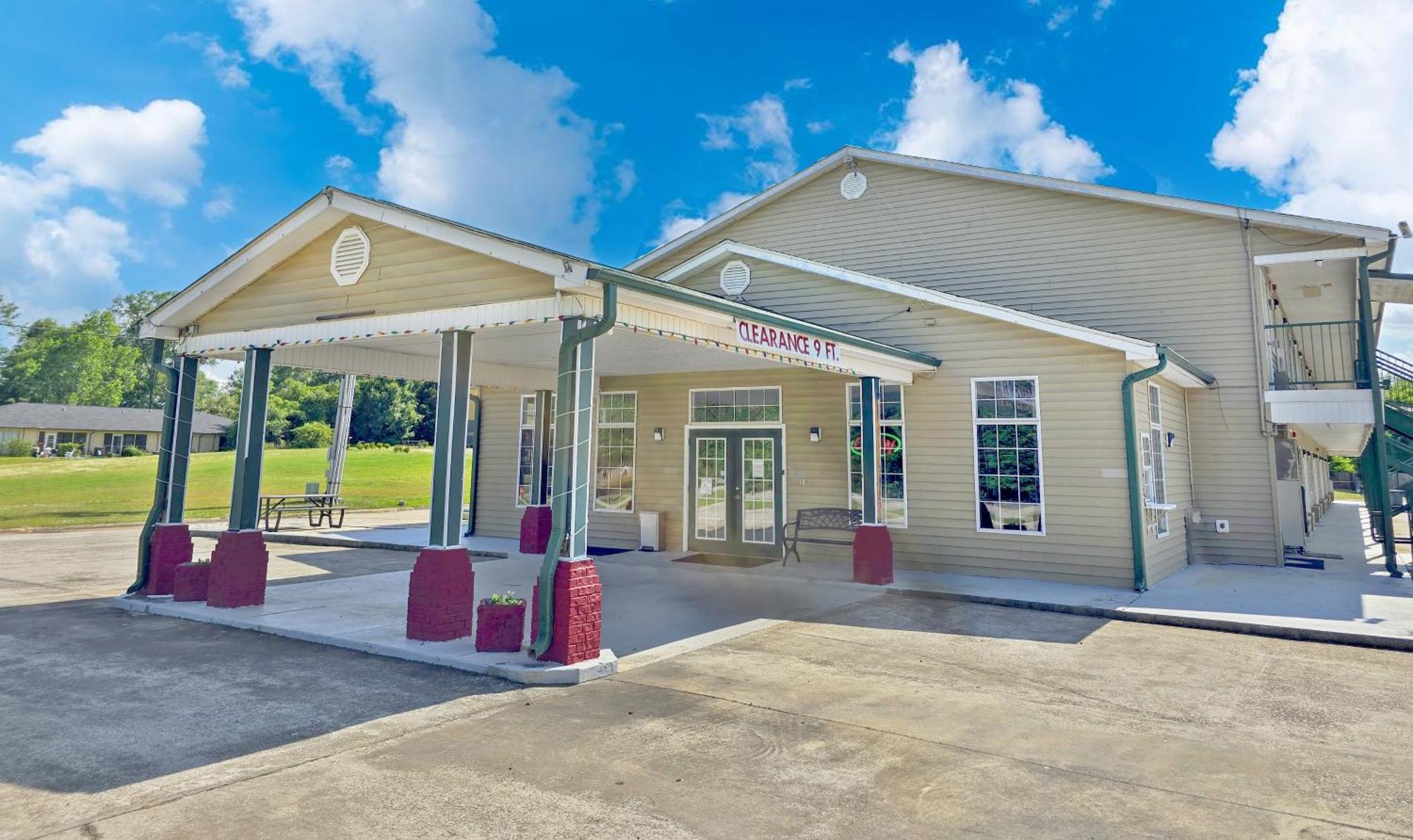 Garden Inn And Suites Near Callaway Gardens Pine Mountain Exteriér fotografie