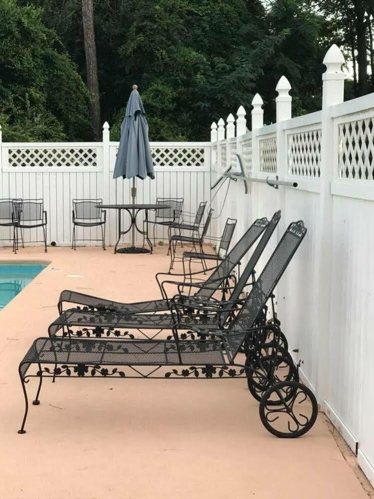 Garden Inn And Suites Near Callaway Gardens Pine Mountain Exteriér fotografie